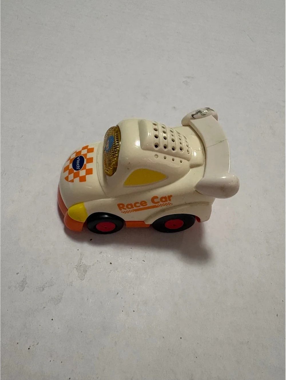 Vtech Rob the white race car